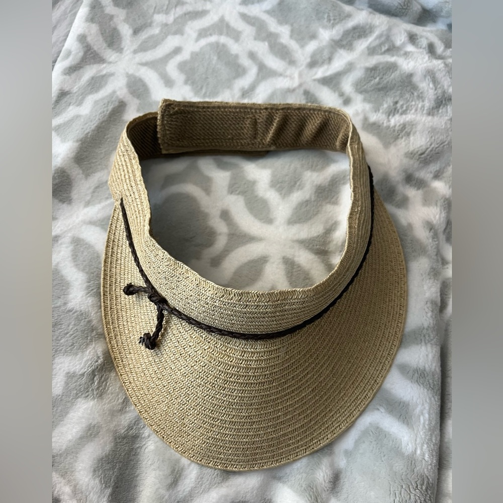Nine West Visor